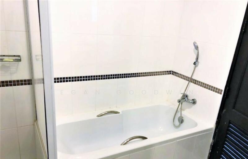 Platinum Suites Condominium Jomtien, Chon Buri (Pattaya), พัทยา พัทยา, Nong Pru, Bang Lamung (Pattaya), Chon Buri (Pattaya), Studio, 45 sqm, Condo For Sale, by Megan Goodwin, 500135628 - DDproperty.com