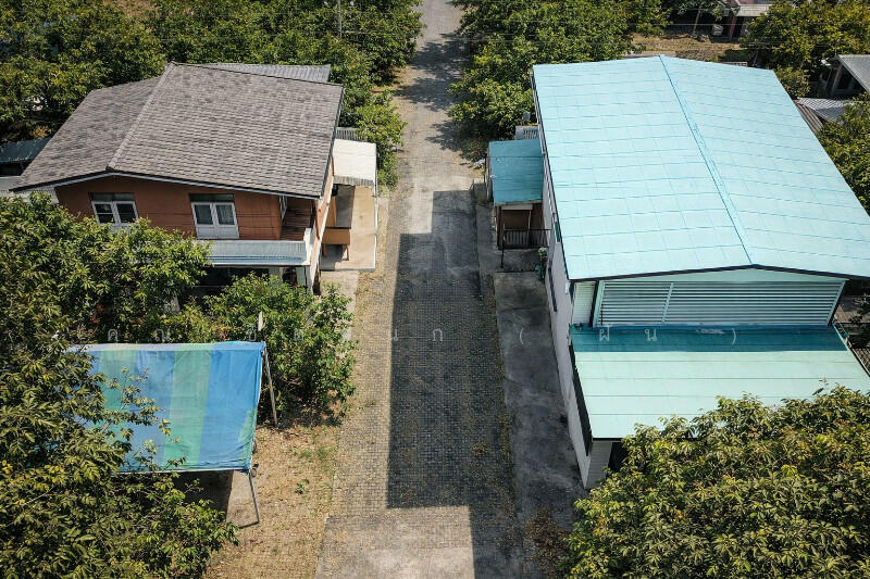 ขาย - ที่ดินเปล่า พร้อมสิ่งปลูกสร้าง 1 ไร่ ถนนเลียบคลองประปา ฝั่งแจ้งวัฒนะ ทำเลดี, นนทบุรี