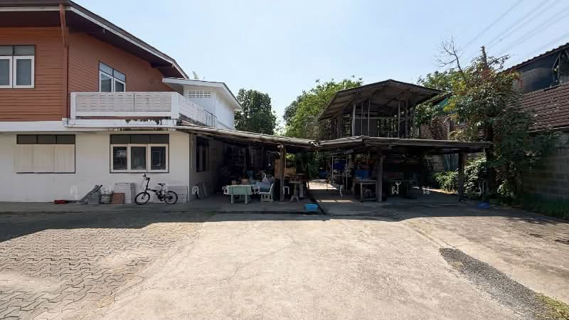 For Sale - ที่ดินเปล่า พร้อมสิ่งปลูกสร้าง 1 ไร่ ถนนเลียบคลองประปา ฝั่งแจ้งวัฒนะ ทำเลดี, Nonthaburi