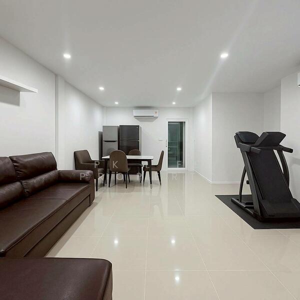 ขาย - 10S0112 This house for sale 3,290,000 baht 3 bedroom 2 bathroom at muang, ภูเก็ต