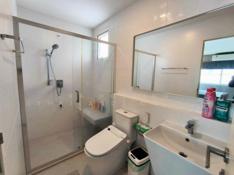 Villaggio Srinakarin-Bangna : วิลลาจจิโอ ศรีนครินทร์-บางนา, สมุทรปราการ, ถนนบัวนครินทร์, บางแก้ว, บางพลี, สมุทรปราการ, 197 ตร.ม., บ้านเดี่ยว ขาย, โดย ERA Holding (Thailand) Co., Ltd., 500135746 - DDproperty.com