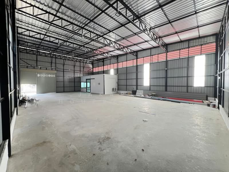 For Rent - ให้เช่าโกดัง บางบัวทอง นนทบุรี 400 ตรม ใกล้ถนนบางบัวทอง - สุพรรณบุรี (340), Nonthaburi