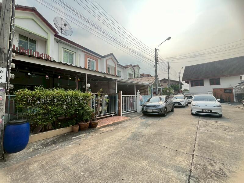 Lio Phetkasem 77, Bangkok, เพชรเกษม, Nong Kham, Nong Khaem, Bangkok, 3 Bedrooms, 76 sqm, Townhouse For Sale, by ภัทรนัน อิศรางกูร ณ อยุธยา, 500135882 - DDproperty.com