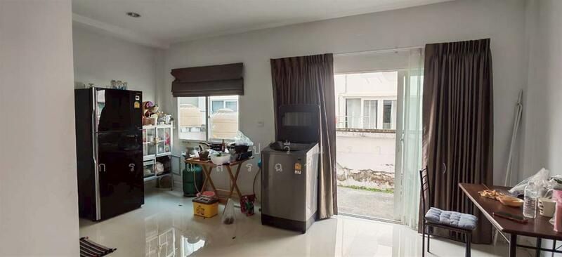 แกรนด์วิลล์ ปทุมธานี-สายใน (Grandville Pathumthani-Sainai), ปทุมธานี, บางหลวง, เมืองปทุมธานี, ปทุมธานี, 120 ตร.ม., ทาวน์เฮ้าส์ ขาย, โดย คุณ ปวีณรา กระแสร์ฉาย (วี), 500135932 - DDproperty.com