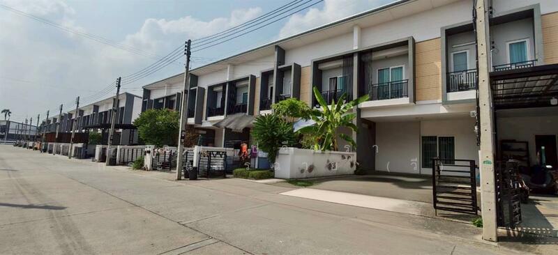 แกรนด์วิลล์ ปทุมธานี-สายใน (Grandville Pathumthani-Sainai), Pathum Thani, Bang Luang, Muang Pathum Thani, Pathum Thani, 3 Bedrooms, 120 sqm, Townhouse For Sale, by คุณ ปวีณรา กระแสร์ฉาย (วี), 500135932 - DDproperty.com