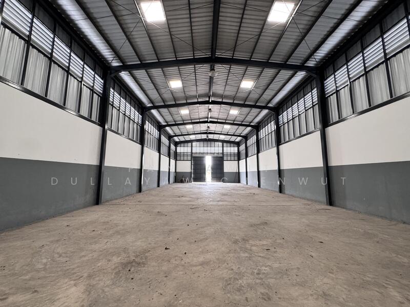 ให้เช่า - โกดัง, ออฟฟิศ ให้เช่า 828 ตร.ม. ลำผักชี, หนองจอก, กรุงเทพ (รหัส : JKP352), กรุงเทพ