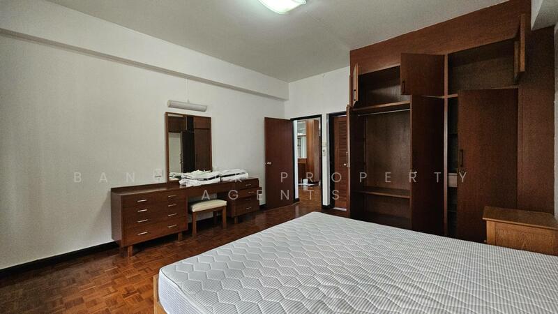 For Rent - White Mansion, Bangkok