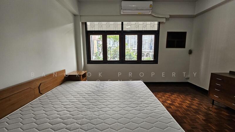 For Rent - White Mansion, Bangkok