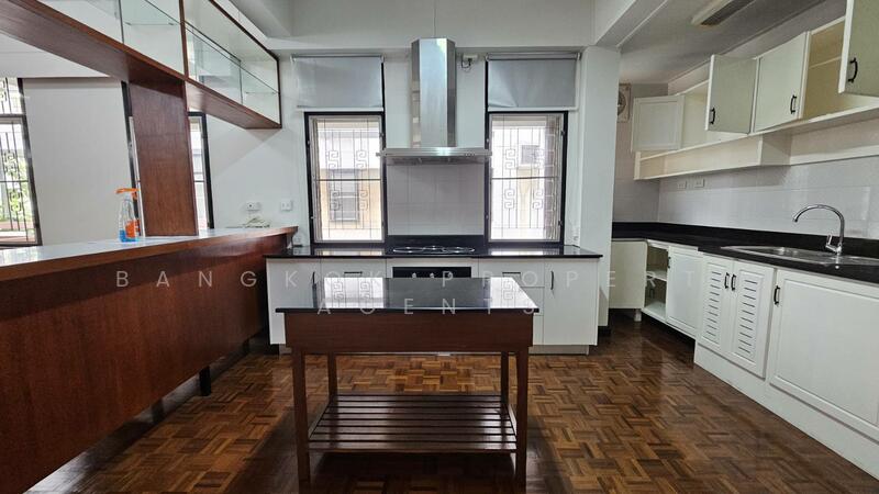 For Rent - White Mansion, Bangkok