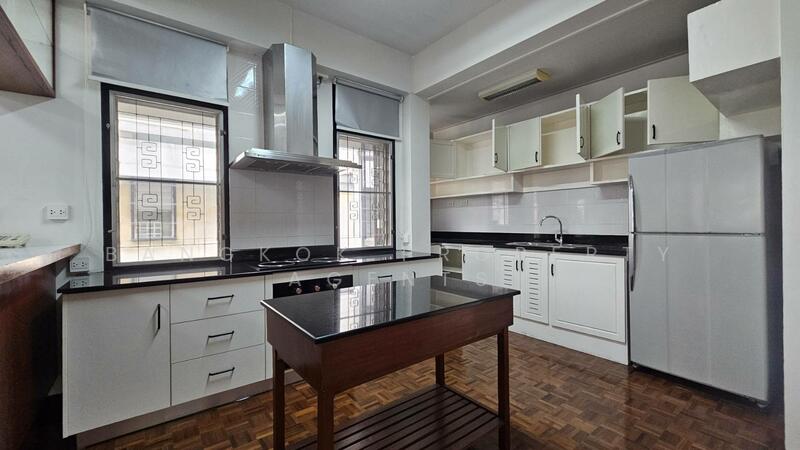 For Rent - White Mansion, Bangkok