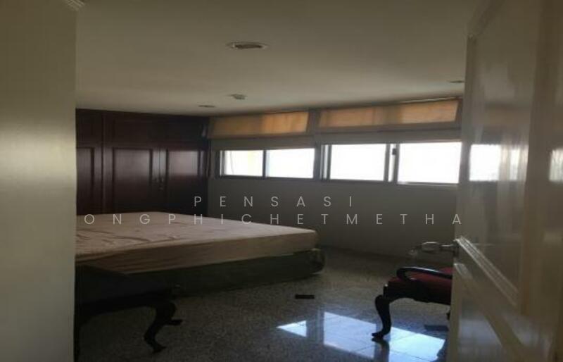 For Rent - B.R. Condo, Bangkok