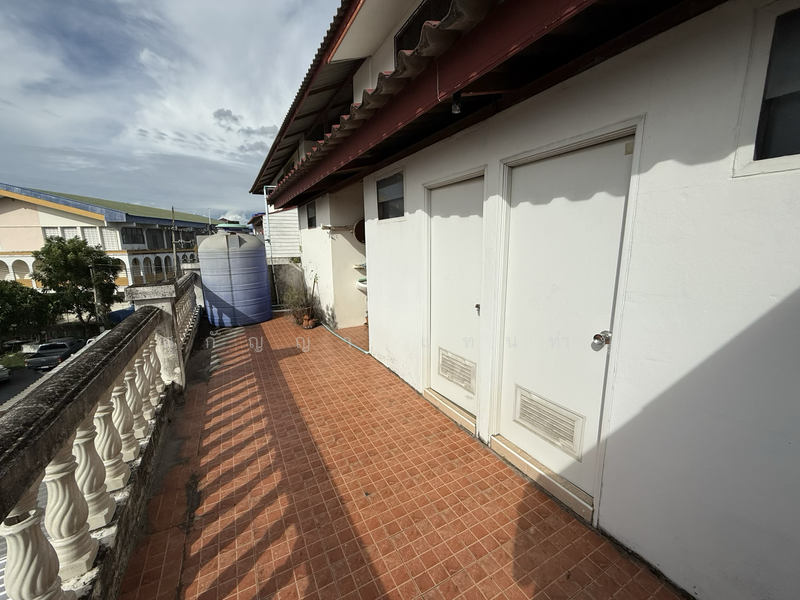 ตึกแถว 2 คูหา ติดสัญญาเช่า 7-Eleven | พานทอง ชลบุรี, Chon Buri (Pattaya), บ้านเก่า, Phan Thong, Phan Thong, Chon Buri (Pattaya), , 280 sqm, Shophouse For Sale, by Sugunya Tantumnu, 500136211 - DDproperty.com