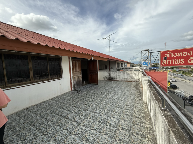 ตึกแถว 2 คูหา ติดสัญญาเช่า 7-Eleven | พานทอง ชลบุรี, Chon Buri (Pattaya), บ้านเก่า, Phan Thong, Phan Thong, Chon Buri (Pattaya), , 280 sqm, Shophouse For Sale, by Sugunya Tantumnu, 500136211 - DDproperty.com