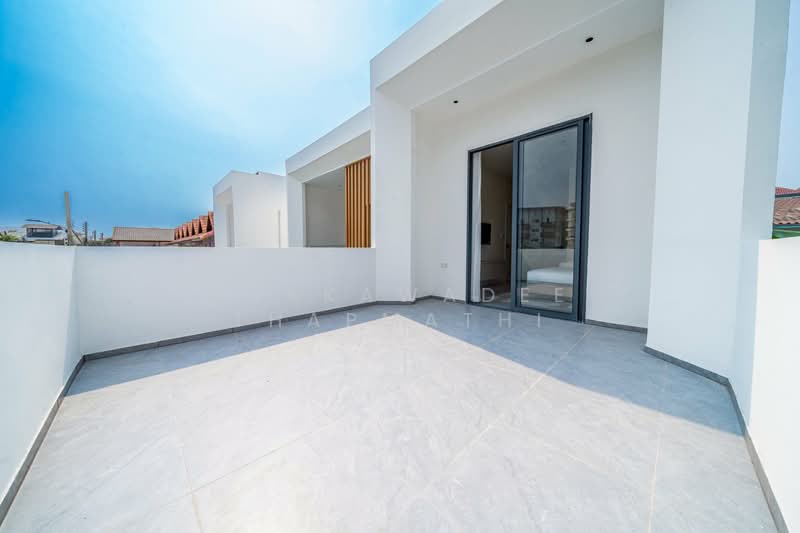 Private House for Sale in Pattaya City Center, Chon Buri (Pattaya), Nong Pru, Bang Lamung (Pattaya), Chon Buri (Pattaya), 6 Bedrooms, 300 sqm, Single Detached House For Sale, by Pukkawadee Thapmathi, 500136258 - DDproperty.com