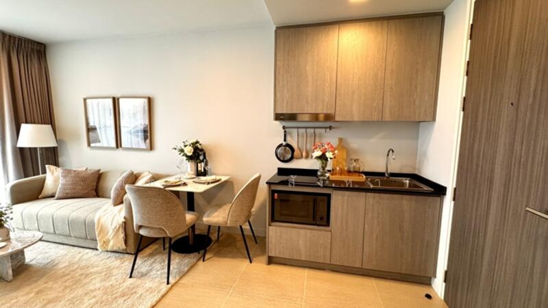 ขาย - The Ville Express Ratchayothin : เดอะวิลล์ เอ็กซ์เพรส รัชโยธิน, กรุงเทพ