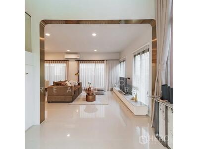 ขาย - ขายบ้านเดี่ยว 4 ห้องนอน Burasiri Krungthep Kreetha หัวหมาก บางกะปิ กรุงเทพฯ hre00194, กรุงเทพ