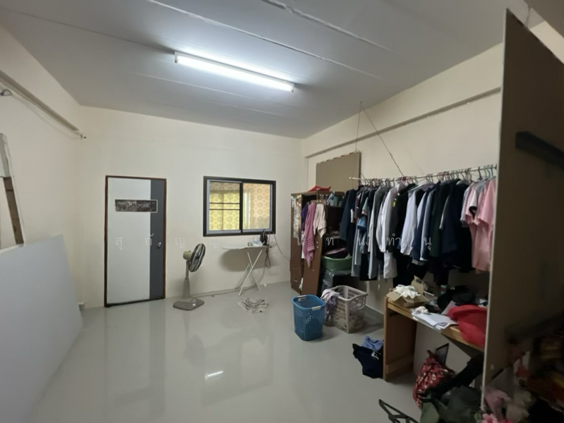 ตึกแถวซอยเทียนทะเล 20 | แขวงแสมดำ เขตบางขุนเทียน, Bangkok, Samae Dam, Bang Khun Thian, Bangkok, , 180 sqm, Shophouse For Sale, by Sugunya Tantumnu, 500136461 - DDproperty.com