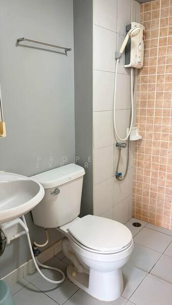 ขาย - Lumpini Condo Town Romklao-Suvarnabhumi : ลุมพินี คอนโดทาวน์ ร่มเกล้า - สุวรรณภูมิ, กรุงเทพ