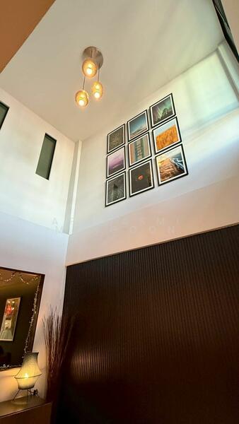 For Sale - 4-BR Townhouse, Bangkok