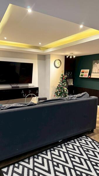 For Sale - 4-BR Townhouse, Bangkok