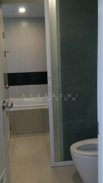 Tree Condo Ekamai, Bangkok, Soi Samanand, Rama 4 Road, Phra Kanong, Khlong Toei, Bangkok, 1 Bedroom, 40 sqm, Condo For Rent, by Aparasmi Mengoon, 500136677 - DDproperty.com