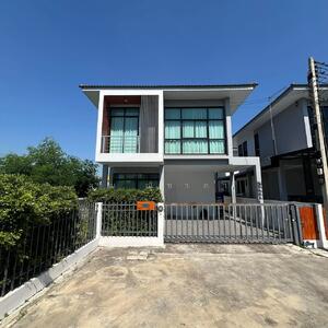 ขาย - ขายบ้านเดี่ยว โครงการเดอะไลฟ์ อยุธยา บางประอิน ขนาด 41.6 ตร.ว. พื้นที่ใช้สอย 166.4 ตร.ม. 3 ห้องนอน, พระนครศรีอยุธยา
