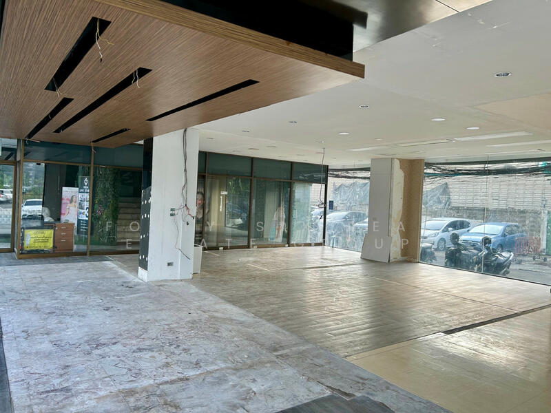 For Rent - ให้เช่าโชว์รูม, Bangkok