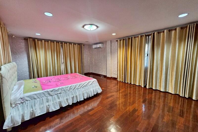 เอกสิน 2 นาคนิวาส 48, กรุงเทพ, ลาดพร้าว, ลาดพร้าว, กรุงเทพ, 250 ตร.ม., บ้านเดี่ยว ขาย, โดย คุณแพรว, 500136932 - DDproperty.com