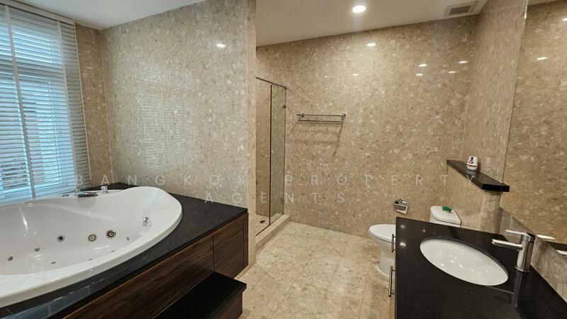 Wattana Suite : วัฒนา สวีท, กรุงเทพ, ซอยสุขุมวิท 15, คลองเตยเหนือ, วัฒนา, กรุงเทพ, 264 ตร.ม., คอนโด ให้เช่า, โดย BANGKOK PROPERTY AGENTS, 500136963 - DDproperty.com
