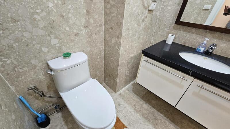 Wattana Suite : วัฒนา สวีท, กรุงเทพ, ซอยสุขุมวิท 15, คลองเตยเหนือ, วัฒนา, กรุงเทพ, 264 ตร.ม., คอนโด ให้เช่า, โดย BANGKOK PROPERTY AGENTS, 500136963 - DDproperty.com