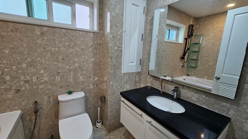 Wattana Suite, Bangkok, Soi Sukhumvit 15, Khlongtoei Nua, Watthana, Bangkok, 3 Bedrooms, 264 sqm, Condo For Rent, by BANGKOK PROPERTY AGENTS, 500136963 - DDproperty.com