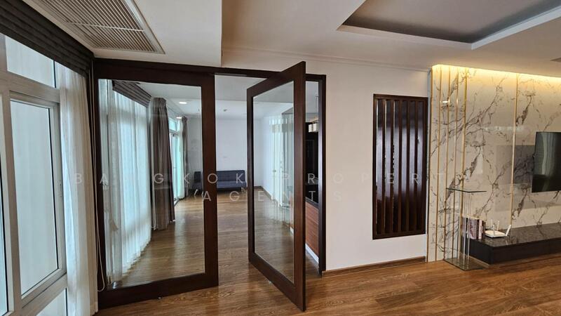 Wattana Suite, Bangkok, Soi Sukhumvit 15, Khlongtoei Nua, Watthana, Bangkok, 3 Bedrooms, 264 sqm, Condo For Rent, by BANGKOK PROPERTY AGENTS, 500136963 - DDproperty.com