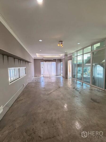 ให้เช่า - ให้เช่าโฮมออฟฟิศ 750 ตร.ม. พระราม 9 – ห้วยขวาง กรุงเทพฯ hre00199, กรุงเทพ