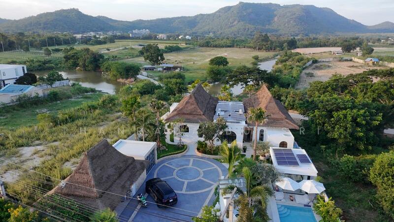 6-BR Villa, Prachuap Khiri Khan, Hin Lek Fai, Hua Hin, Prachuap Khiri Khan, 6 Bedrooms, 500 sqm, Villa For Sale, by Netsakaw Thongsritep, 500137064 - DDproperty.com