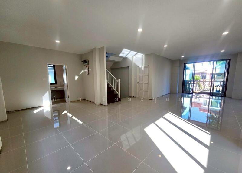 ขาย - Thanasiri Rattanathibet : ธนาสิริ รัตนาธิเบศร์, นนทบุรี