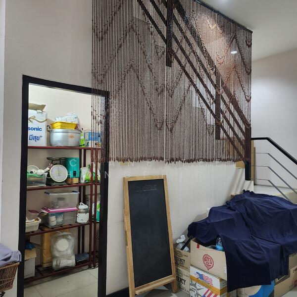 ขาย - ขายอาคารพาณิชย์ 3 ชั้น เด่นชัยคลองกันยา ขนาด 20 ตร.วา บางพลี สมุทรปราการ, สมุทรปราการ