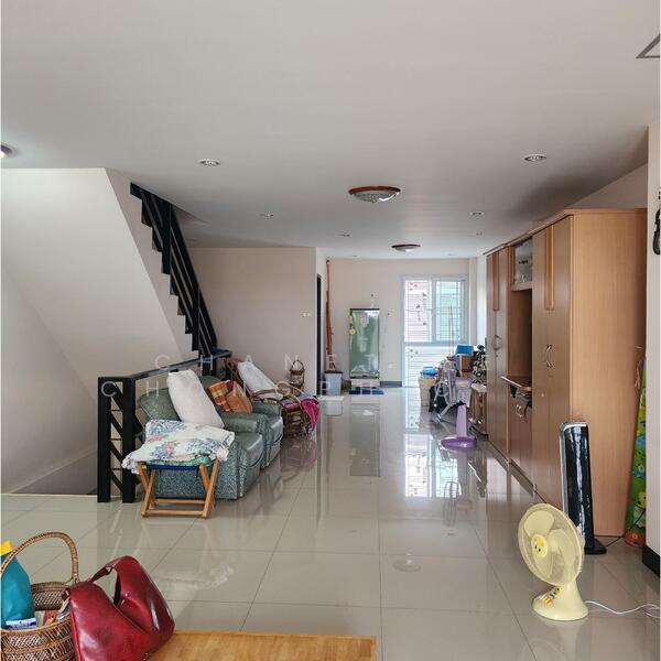 For Sale - ขายอาคารพาณิชย์ 3 ชั้น เด่นชัยคลองกันยา ขนาด 20 ตร.วา บางพลี สมุทรปราการ, Samut Prakan