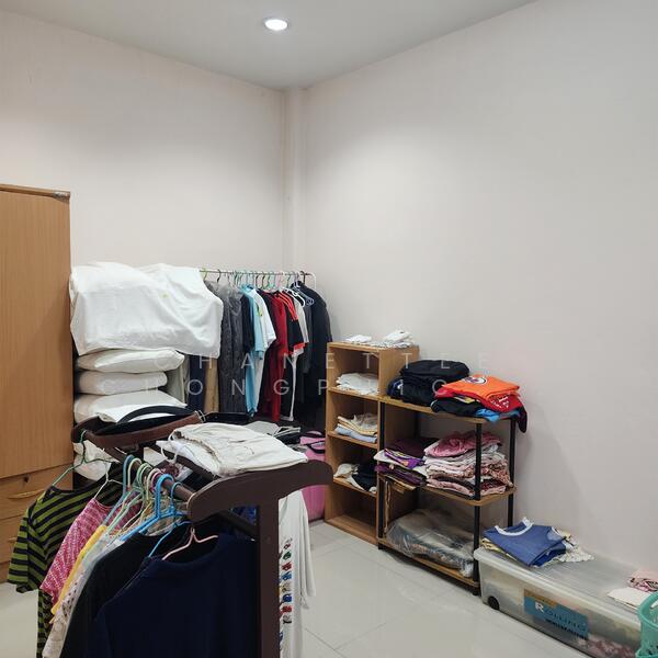 ขาย - ขายอาคารพาณิชย์ 3 ชั้น เด่นชัยคลองกันยา ขนาด 20 ตร.วา บางพลี สมุทรปราการ, สมุทรปราการ