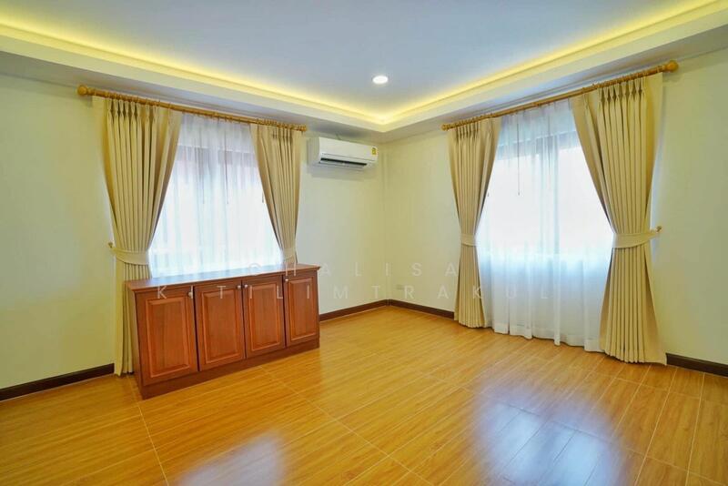 For Rent - 3-BR Villa, Chon Buri (Pattaya)