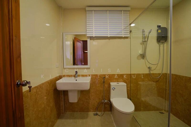 For Rent - 3-BR Villa, Chon Buri (Pattaya)