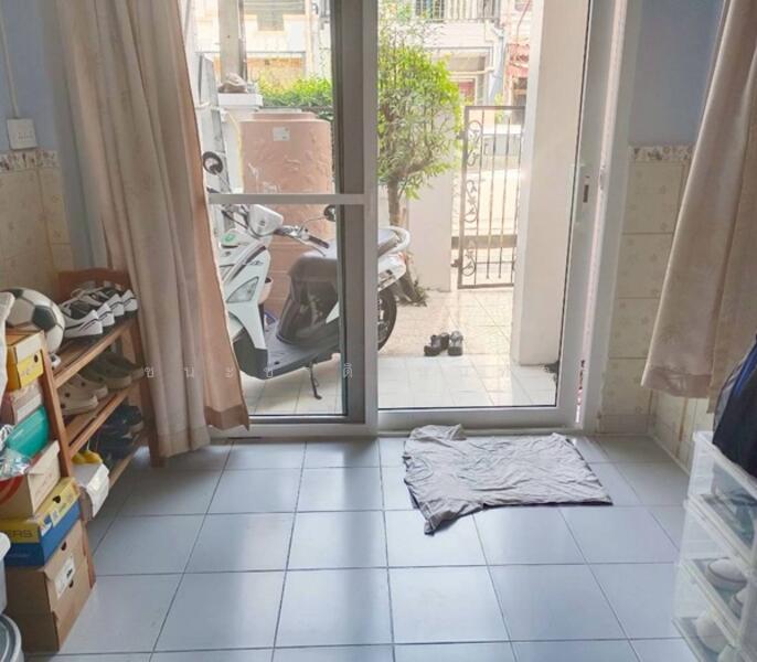 ขาย - เบญจพฤกษ์, ปทุมธานี