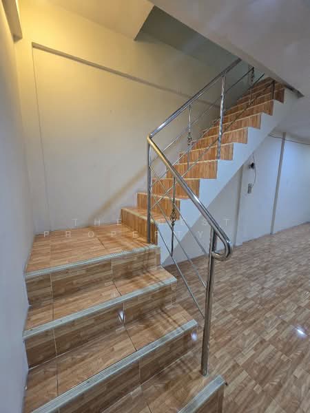 Fuengfa Villa 11 Phase 9 : หมู่บ้าน เฟื่องฟ้า 11 เฟส 9, สมุทรปราการ, ซอย หมู่บ้านเฟื่องฟ้าโครงการ 10, แพรกษา, เมืองสมุทรปราการ, สมุทรปราการ, 120 ตร.ม., ทาวน์เฮ้าส์ ขาย, โดย The Best Property   ขวัญ, 500137364 - DDproperty.com