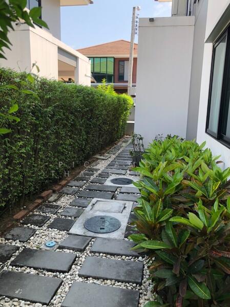 For Rent - Setthasiri Charun-Pinklao, Bangkok