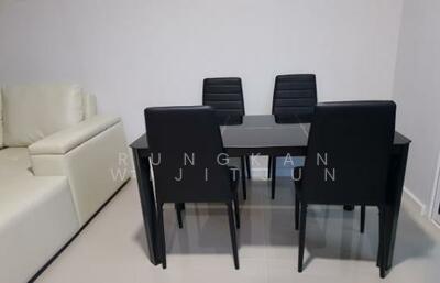 ขาย - ทาวน์เฮ้าส์ 2-ห้องนอน, กรุงเทพ