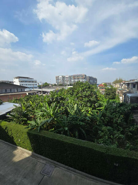 The Key MRT Phetkasem 48, Bangkok, 222 Phet Kasem Road, Bang Wa, Phasi Charoen, Bangkok, 1 Bedroom, 29 sqm, Condo For Rent, by TREBA - Ratthanatorn, 500137435 - DDproperty.com