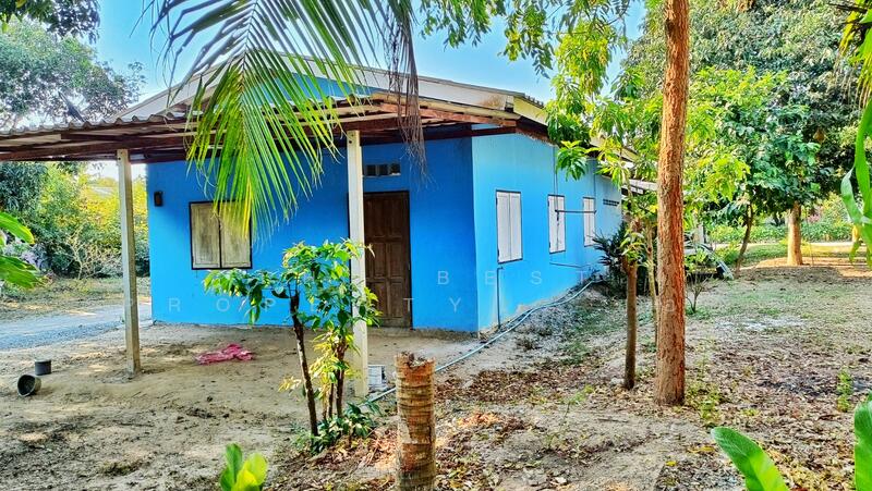 ขาย - บ้านเดี่ยวพร้อมที่ดินสัตหีบ ชลบุรี, ชลบุรี