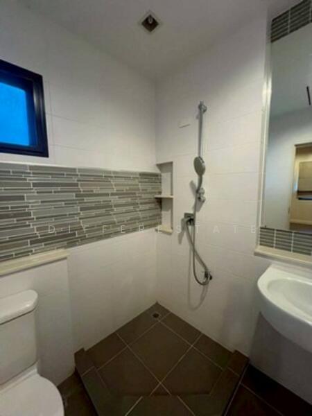 For Rent - Burasiri Wongwaen-On Nut, Samut Prakan