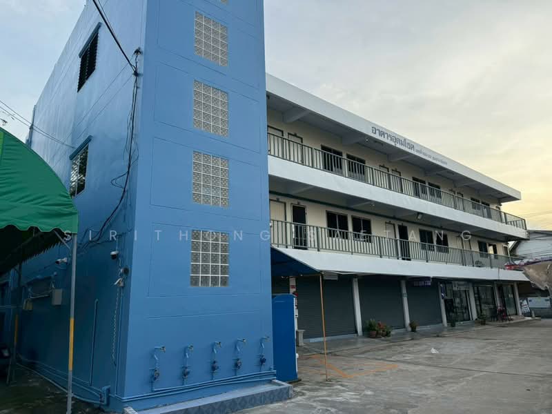 ให้เช่า - พื้นที่ร้านค้า ร้านอาหาร ห้องพัก ภายในอาคารอุดมโชค ซอยนวมินทร์ 74 แยก 1 เขตบึงกุ่ม, กรุงเทพ