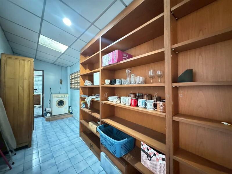 บ้านเดี่ยว 2 ชั้น 60 ตร.ว. บ้านเดี่ยว ซอยงามวงศ์วาน28 แยก1-2, กรุงเทพ, ทุ่งสองห้อง, หลักสี่, กรุงเทพ, 240 ตร.ม., บ้านเดี่ยว ขาย, โดย คุณ ภรนันท์ปภัษฬ์ สวัสดิยกุล (ปู), 500137975 - DDproperty.com