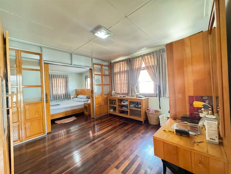 บ้านเดี่ยว 2 ชั้น 60 ตร.ว. บ้านเดี่ยว ซอยงามวงศ์วาน28 แยก1-2, Bangkok, Thung Song Hong, Lak Si, Bangkok, 3 Bedrooms, 240 sqm, Single Detached House For Sale, by คุณ ภรนันท์ปภัษฬ์ สวัสดิยกุล (ปู), 500137975 - DDproperty.com